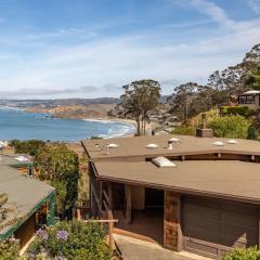 Small Home with Ocean View walk to Restaurants Brewery Shops Beach