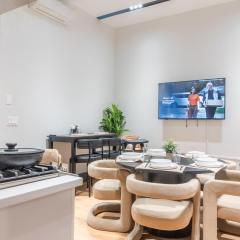 Highend Hideaway Duplex with 1 FREE Parking, backyard and deck, pool table, 2 Kings plus 2 Baths, Sleeps 10, 2 Floors! 20 PERCENT OFF