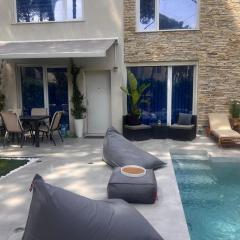 Gjiri Lalezit Swimming Pool Beach Villa