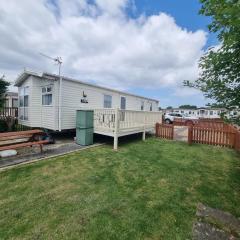 Spacious 8 birth 3 bedrooms A22 Unity Beach Holiday Resort Unity Brean 1 pet stays free