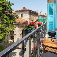 Old Town Nona Apartment - Balcony, Garden and Free Parking
