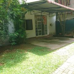 Private Guest Room 3 Bunks & Bath Rathanapitiya