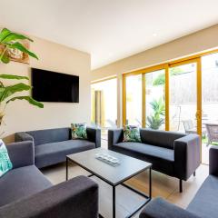 Holiday Home in Avelgem with Pool and Sauna, cleaning included