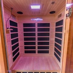 Arcade Private Sauna Large Yard