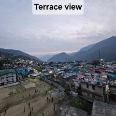 Chauhan Annexe