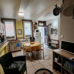 L'arras Square maison au calme avec deux chambres