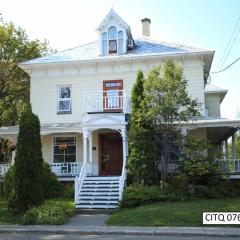 Auberge Internationale de Rivière-du-Loup O76381