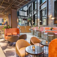 YOTEL London City