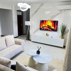 Chic 2BR Masaki Hide away, With POOL & GYM