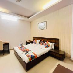 Green Villa -- Near Nizamuddin Railway Station