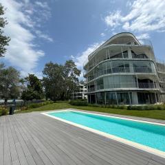 Pearl Bay Home