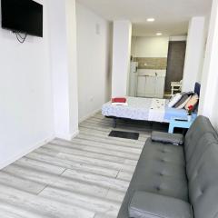 Apartamentos Lindux Airport