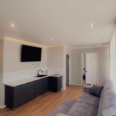 coral apartment room