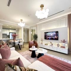 Lux 2BR Designer Sanctuary w Trendy Decor