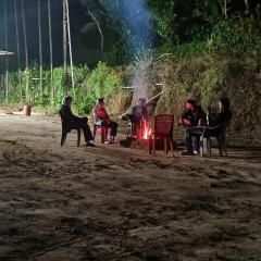 Doddagadde Stays - Near to Ettina Bhuja trekking