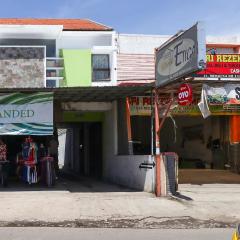 Hotel O Garut near Alun-Alun Tarogong formerly Wisma Etiga