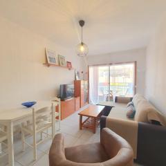 Alquilaencanarias-Medano Galte, terrace and beach