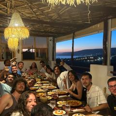 RED CARPET SURF CAMP - Traditional Moroccan GuestHouse With Stunning Views