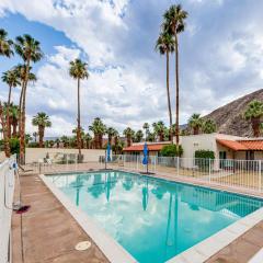2 Mi to Galleta Meadows Desert Golf Retreat!