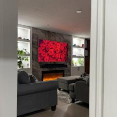 Beautiful, cozy and peaceful 2 bdrm and 2 bath home in Barrie