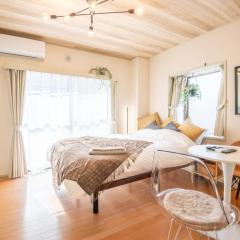 Lazurite GUESTHOUSE Pear Firld