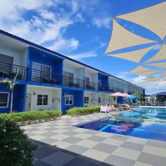 Casa Blu Hotel & Resort