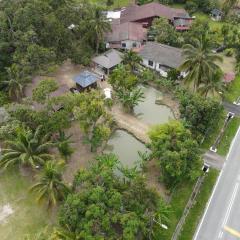 EmbunSari Serimenanti Homestay