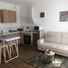 Casa Armando, beau F2, 2 places de parking clos, proche Disneyland