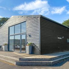 Yew Tree Barn - Hw7737