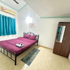Backpack Travellers Hostel 500 per person -NonAC- 750 per person-AC