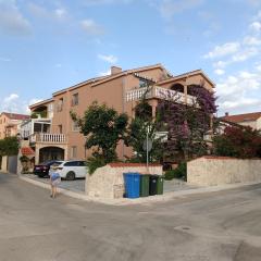 Apartments Moreta