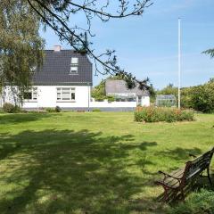 Nice Home In Farsø With Wifi