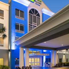 Holiday Inn Express St. Petersburg North / I-275 by IHG