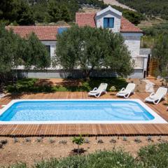 Villa Olea Lux Bol