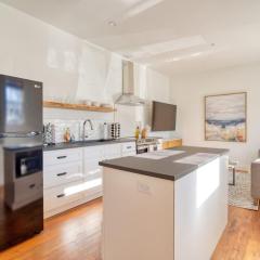 Stay Portland - The Charmante Suite- Breweries & Boutiques