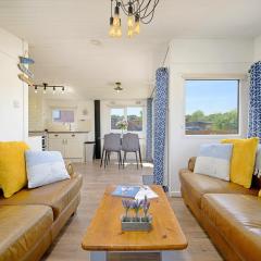 Finest Retreats - Forest Lodge