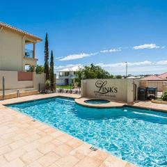 Pyramids Hideaway with Pool - Walk to Beach and The Cut Golf Course