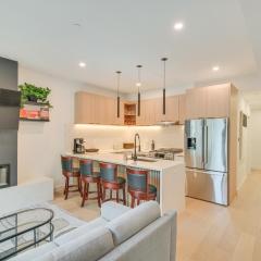 Near Biotechs and MIT Cozy Condo with Fireplace