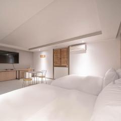 ZZAM Hotel