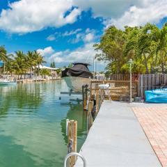 Keys Dream - Luxury Waterfront Home, Beach Club w Pool, 37' Dock