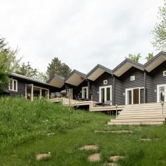 Architect-Designed Home With Outdoor Space