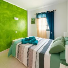 Corallo Artdesign 100 m from the beach