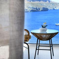 Blue Horizon Apartment