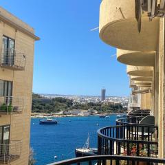 Elegant Sea View 3 bed 2 bath apartment in Sliema with parking