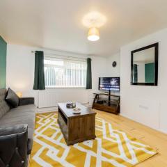 Charming Cosy Home - Your Retreat Awaits