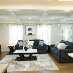 Modern Luxe Retreat -Heart of Chesterfield
