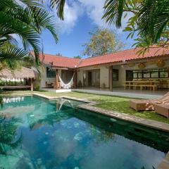 Villa Ananda - Tropical 3bdrs villa - pool, lounge & open dining