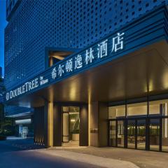 深圳湾希尔顿逸林酒店