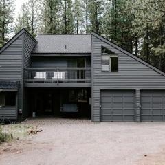 Next To Glaze Meadow, Cute, With Many Amenities!