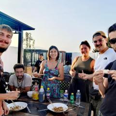 Beijing Xingshe Youth Hostel--Nearby Tiananmen square & Forbidden City & Houhai Bar street--1 minute walk to subway, Cat-keeping, Great wall&Forbidden city one day tour, Wifi and laundry room, English speaking Reception